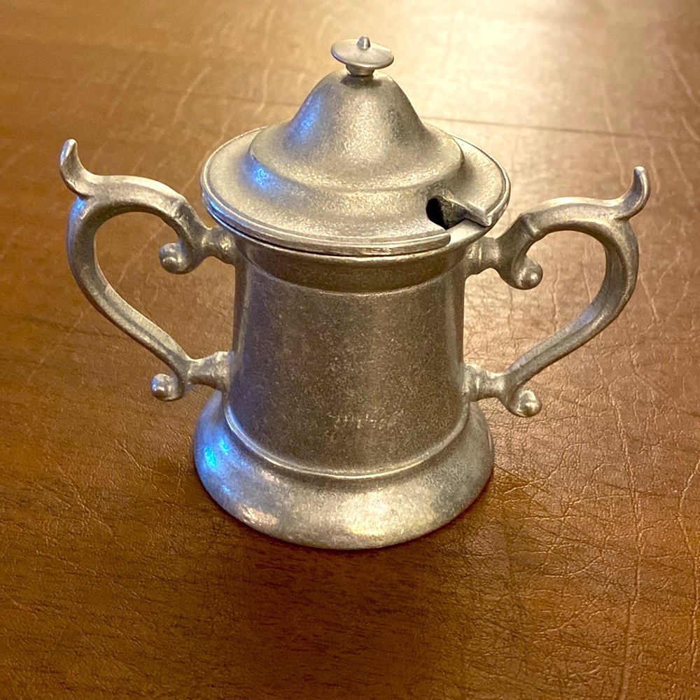 Wilton Armetale Pewter Covered Cream & Sugar - Picture 2 of 9